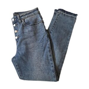 Lee Women's High-Rise Button-Fly Jeans in Washed Blue
